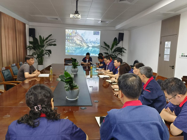 公司副總經(jīng)理、安全總監(jiān)到鋼構(gòu)公司調(diào)研