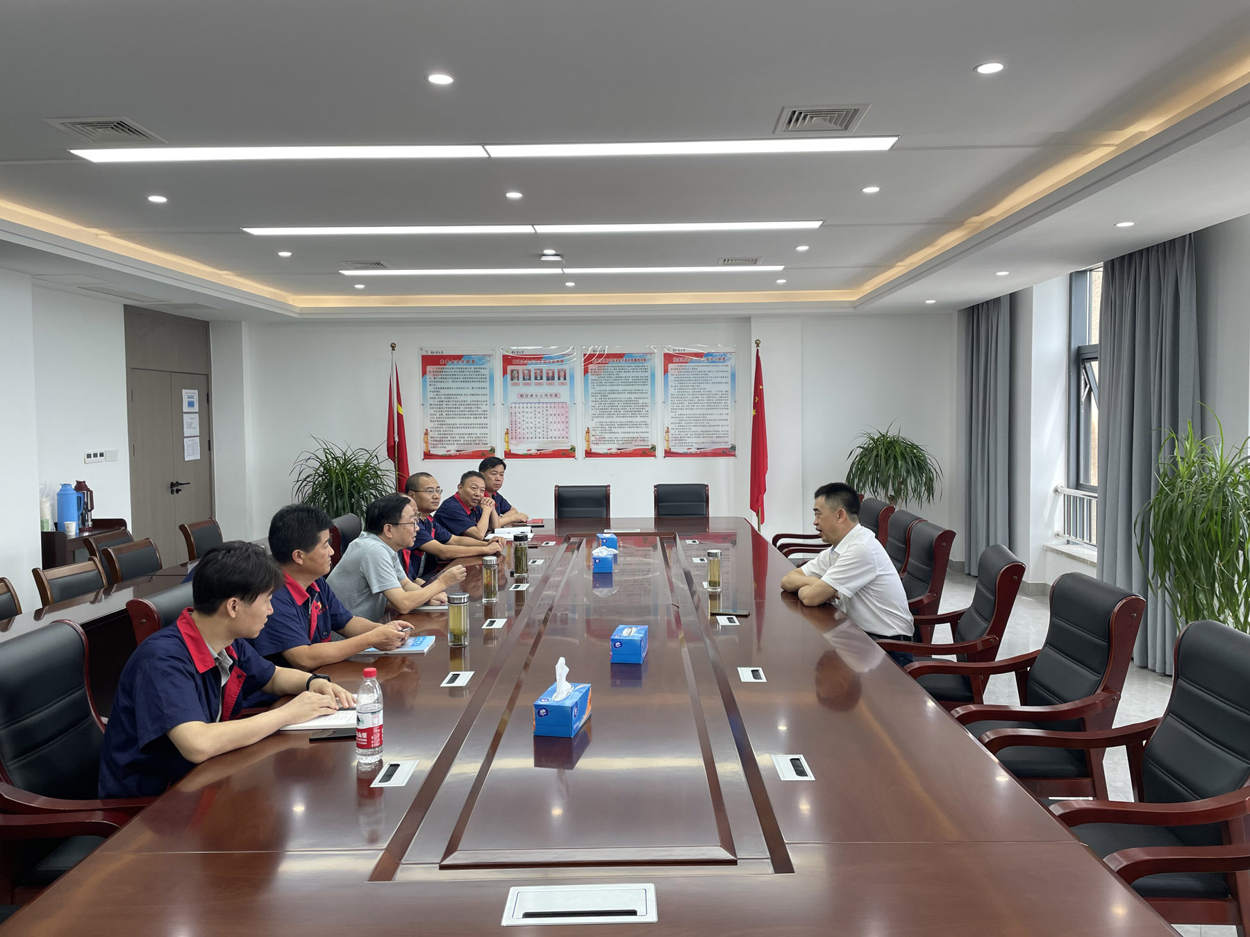 集團(tuán)公司黨委委員、總工程師周俊到公司調(diào)研 